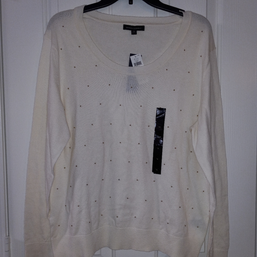 XL Banana Republic sweater with gold ball detail. NWT